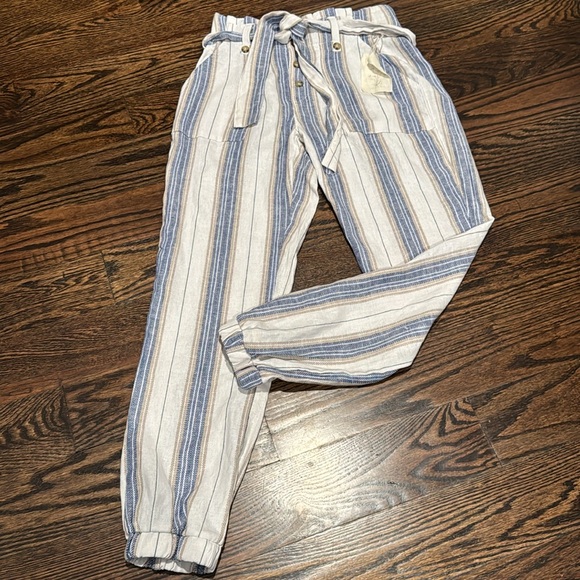 **NWT** Linen Blend Joggers - Picture 2 of 7
